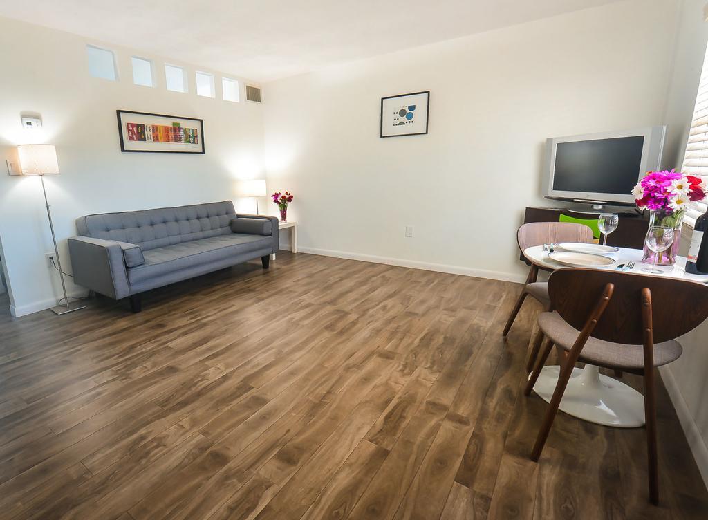 Regency Inn & Suites Sarasota Ngoại thất bức ảnh